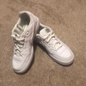Nike Son of Force (all white)